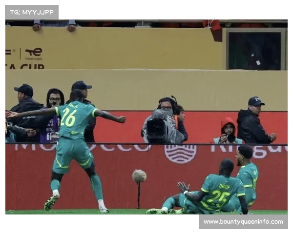 非洲杯赛事组织与裁判水平引发讨论，亨利等名宿提出改进建议